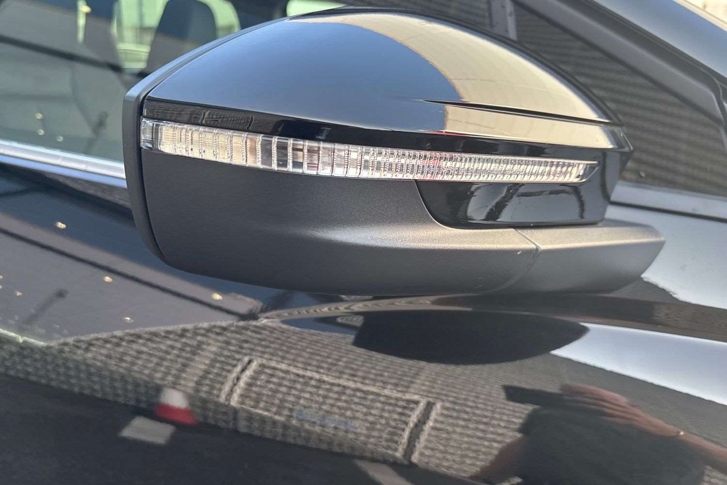 Used Audi Q4 e-tron 2025 for sale - 75784999: Photo 28