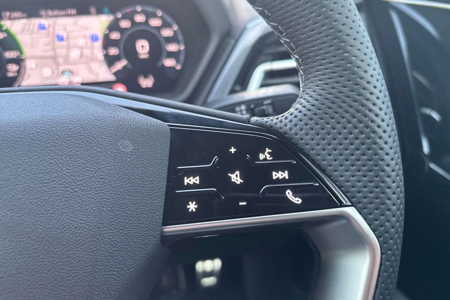 Used Audi Q4 e-tron 2025 for sale - 75784999: Photo 30