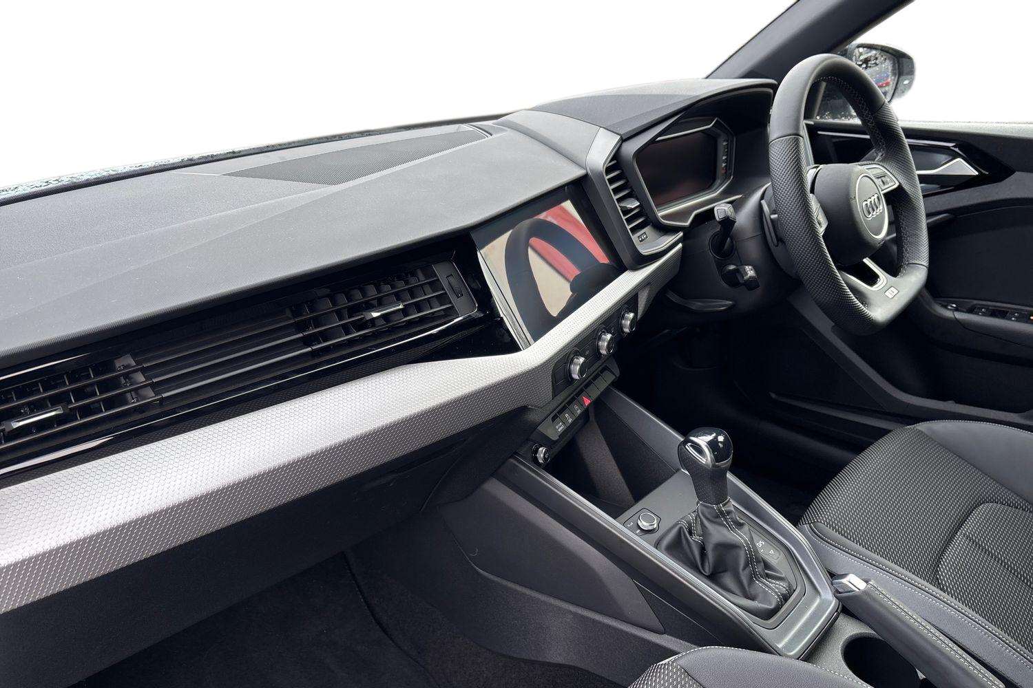 Used Audi A1 2025 for sale - 77270150: Photo 2