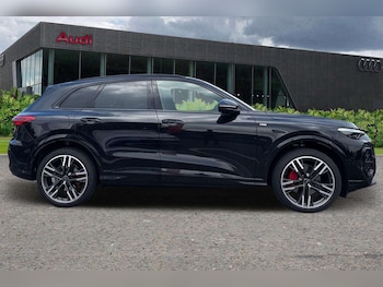 Used Audi Q5 2025 for sale - 75742191: Photo