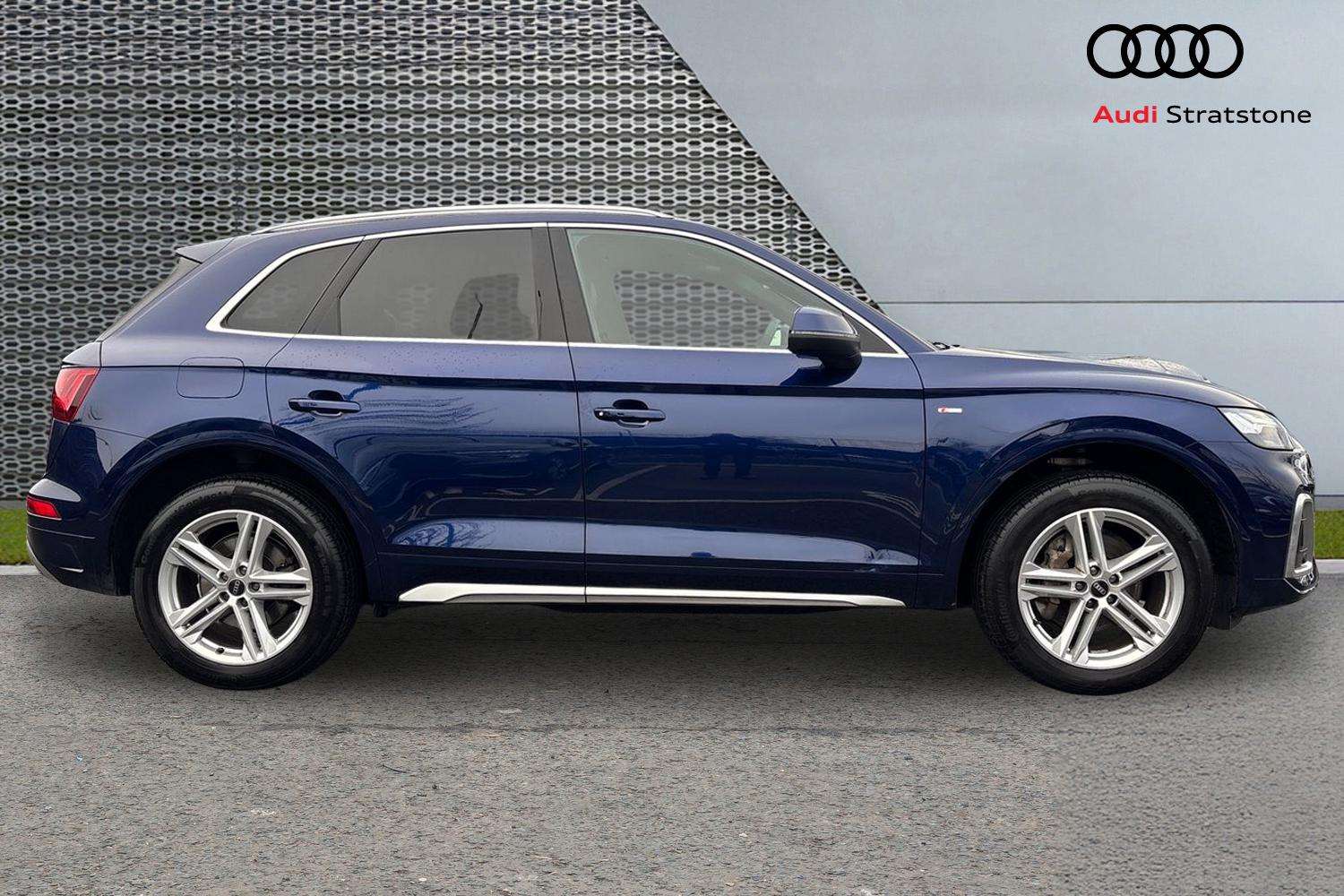 Used Audi Q5 2022 for sale - 76774354: Photo 4