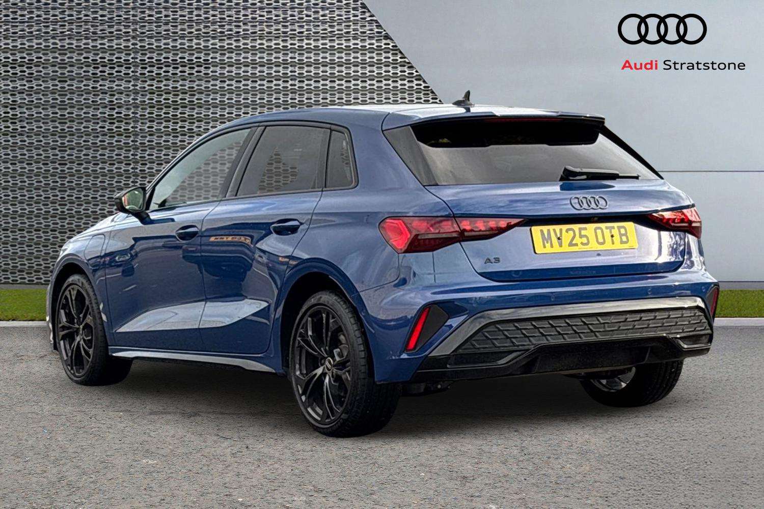 Used Audi A3 2025 for sale - 77686692: Photo 3