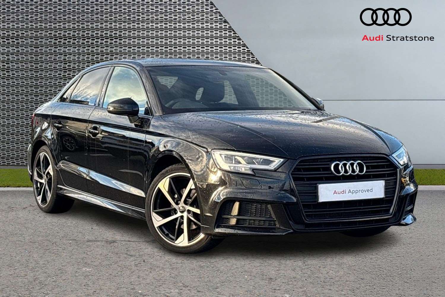 Used Audi A3 2018 for sale - 76732311: Photo 1