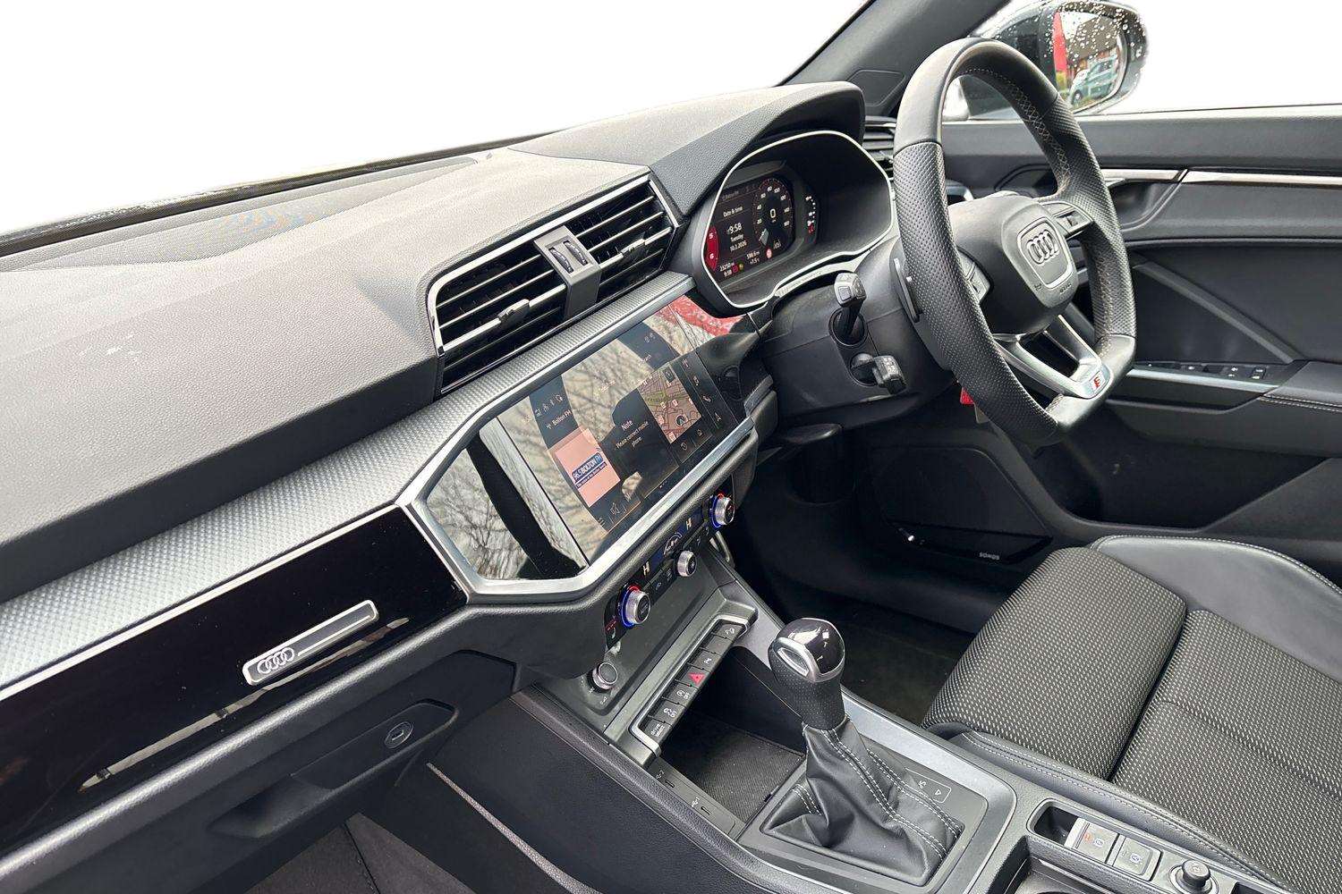 Used Audi Q3 2023 for sale - 77860997: Photo 2