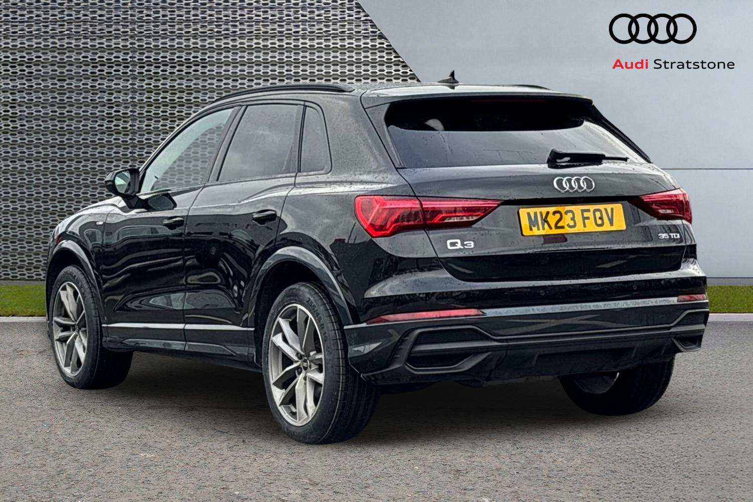 Used Audi Q3 2023 for sale - 77860997: Photo 3