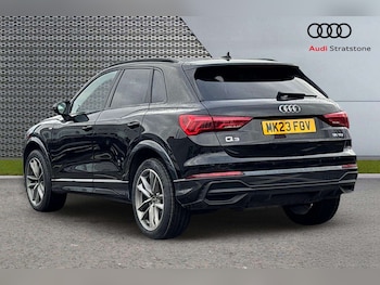 Used Audi Q3 2023 for sale - 77860997: Photo