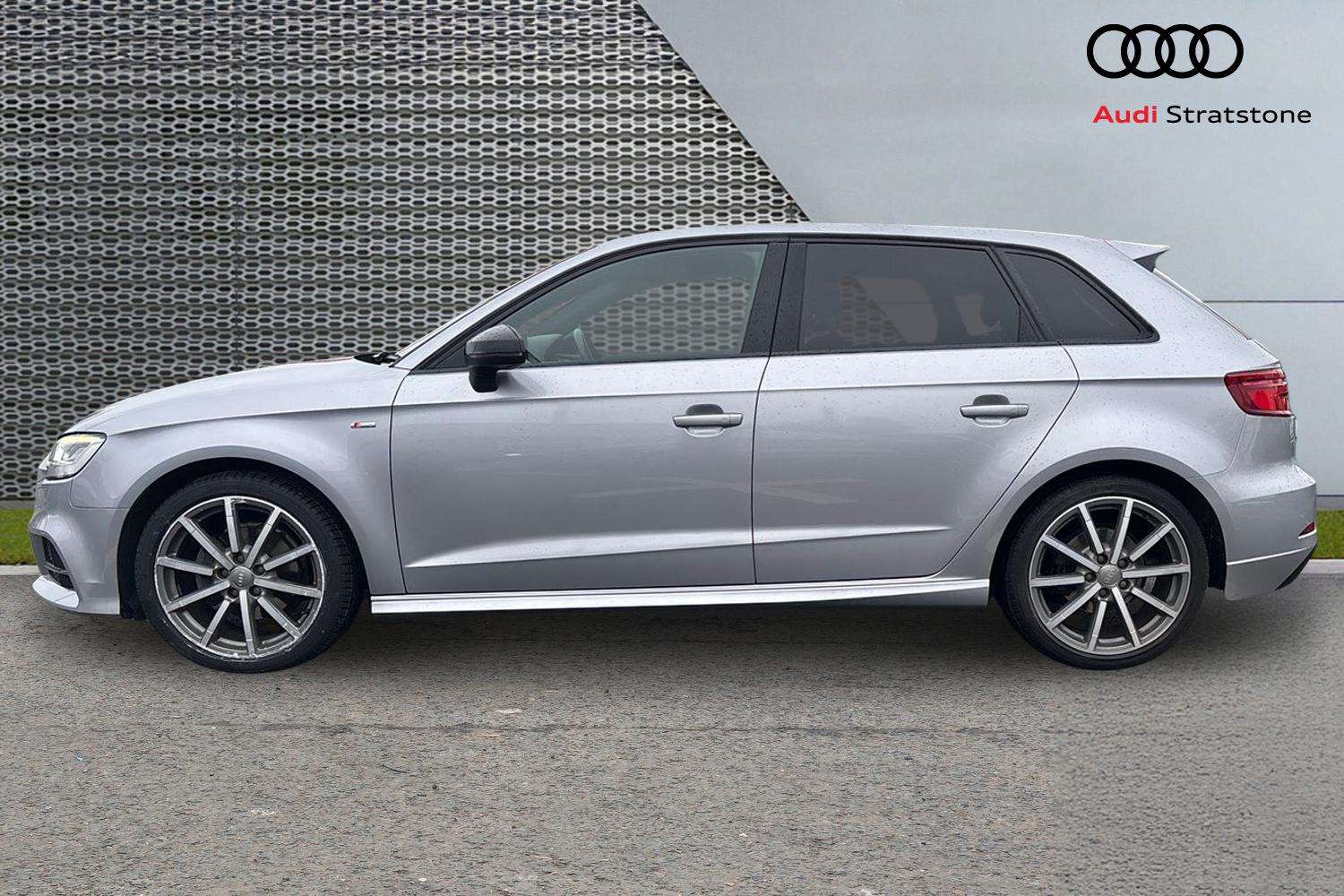 Used Audi A3 2019 for sale - 77458608: Photo 8