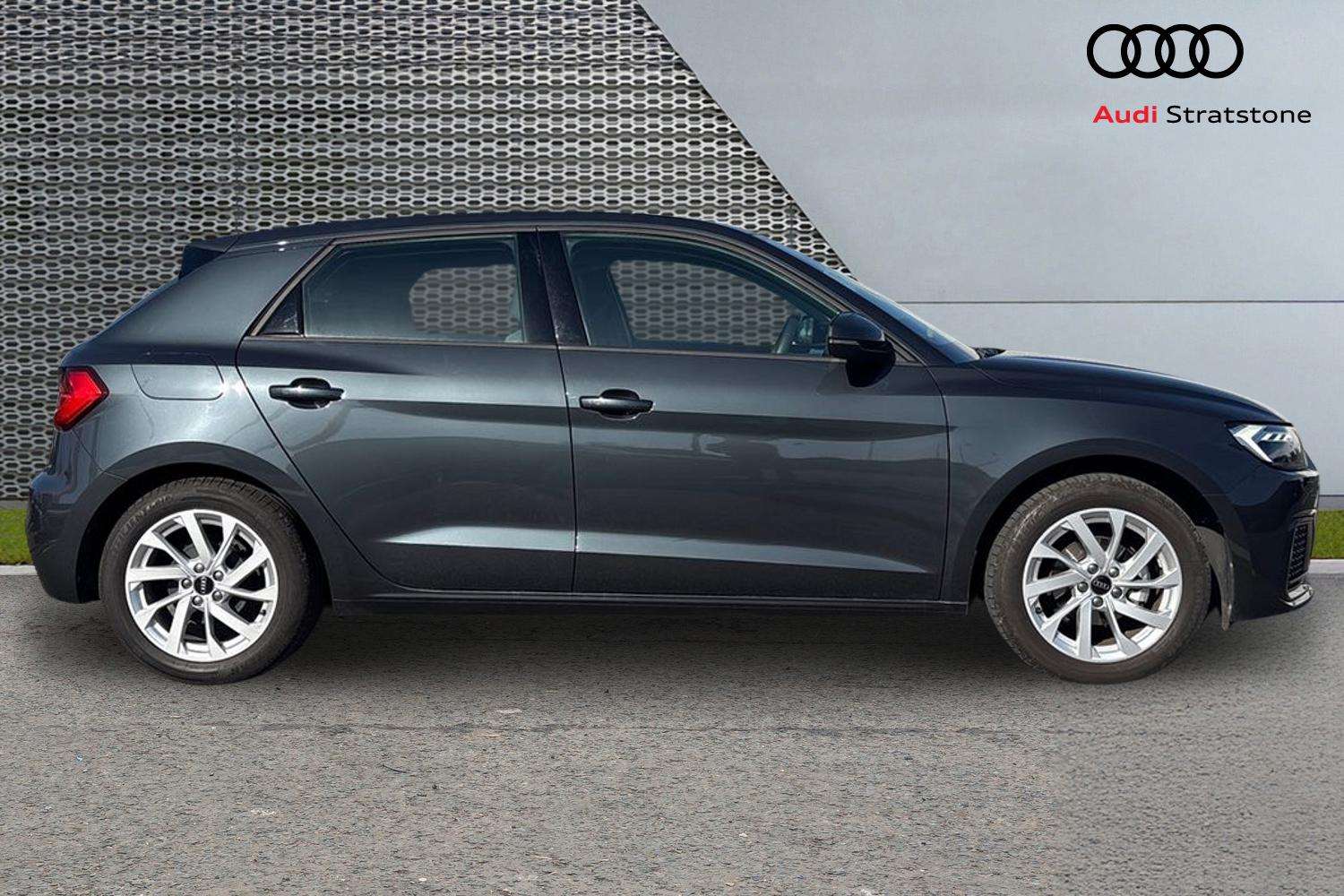 Used Audi A1 2024 for sale - 77942857: Photo 4