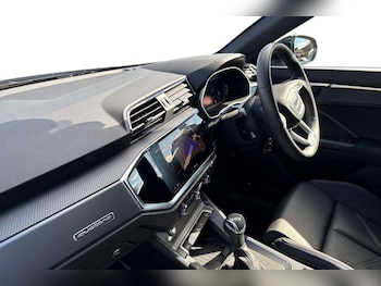 Used Audi Q3 2024 for sale - 78118880: Photo