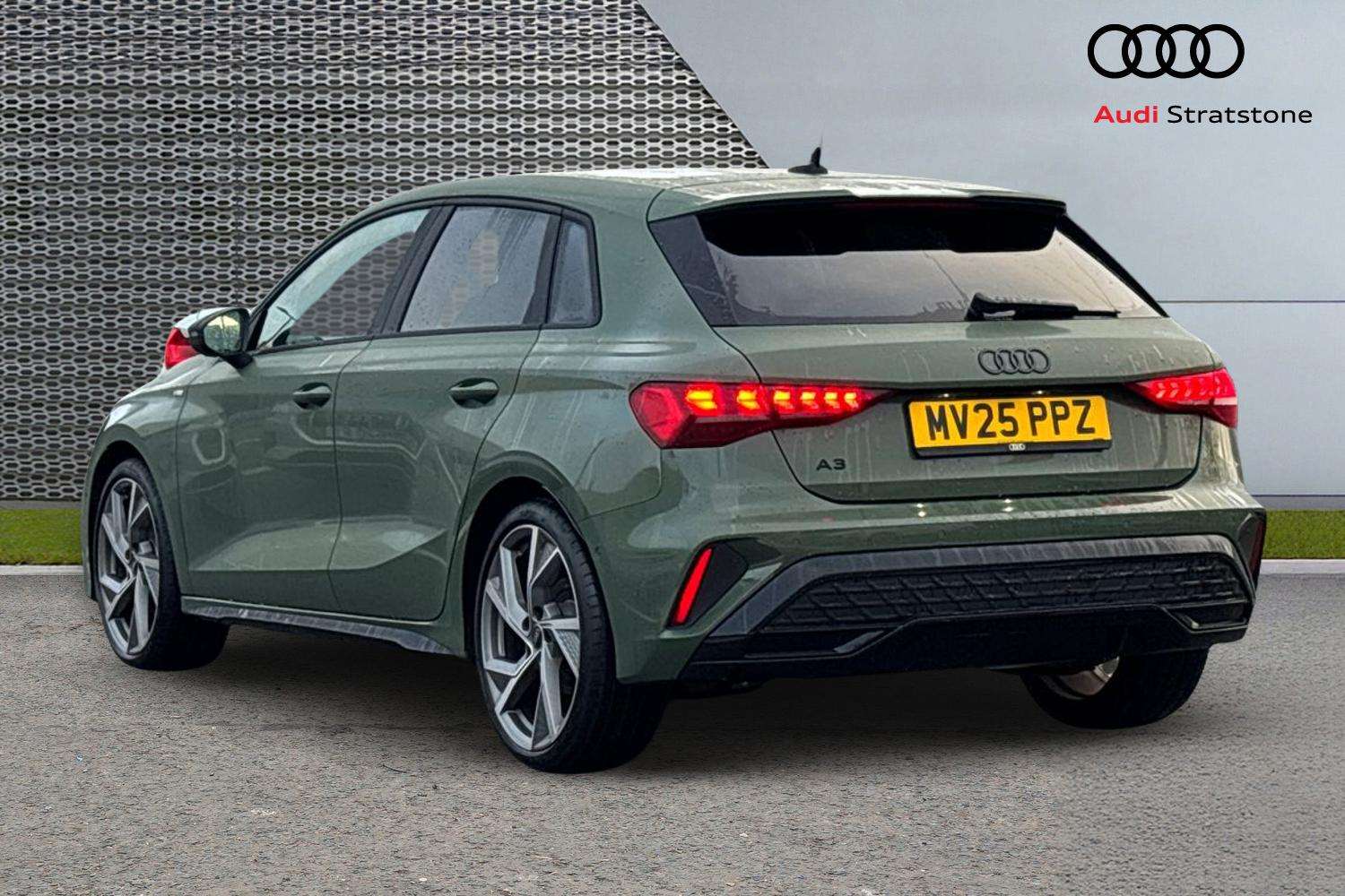 Used Audi A3 2025 for sale - 76955249: Photo 3