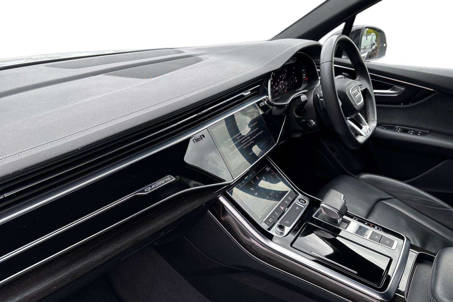 Used Audi Q7 2022 for sale - 78118841: Photo 2