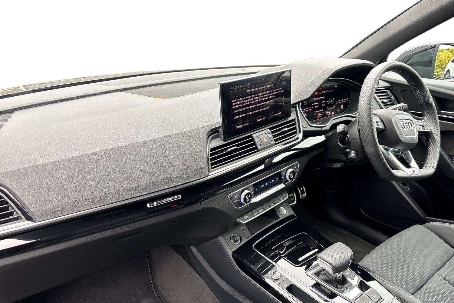 Used Audi Q5 2025 for sale - 76310865: Photo 2