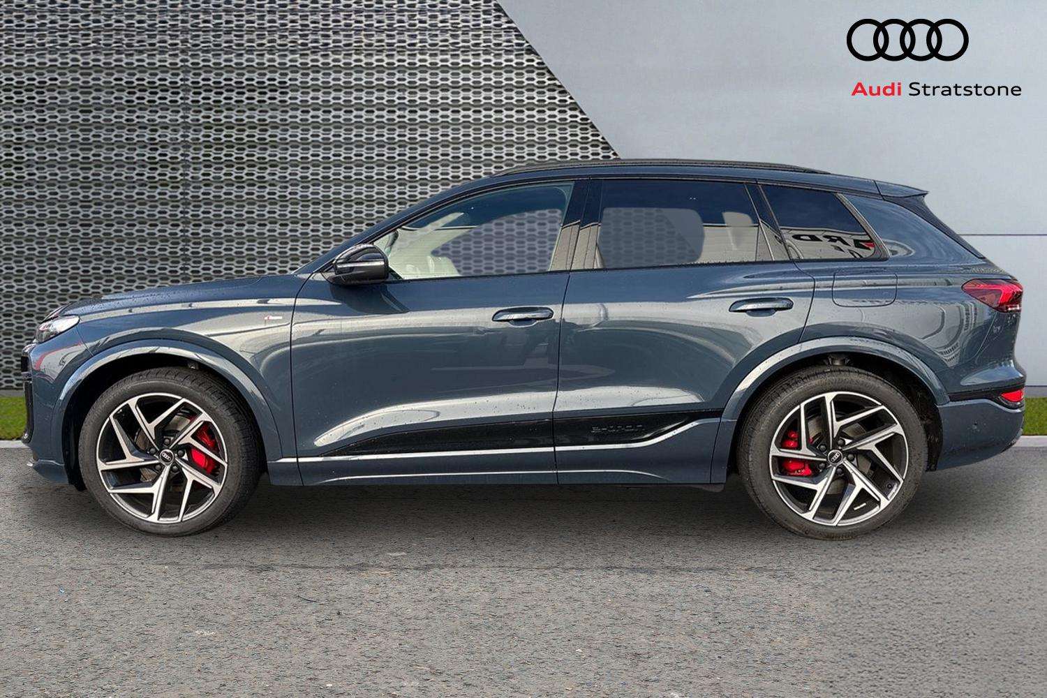 Used Audi Q6 e-tron 2026 for sale - 77648875: Photo 8