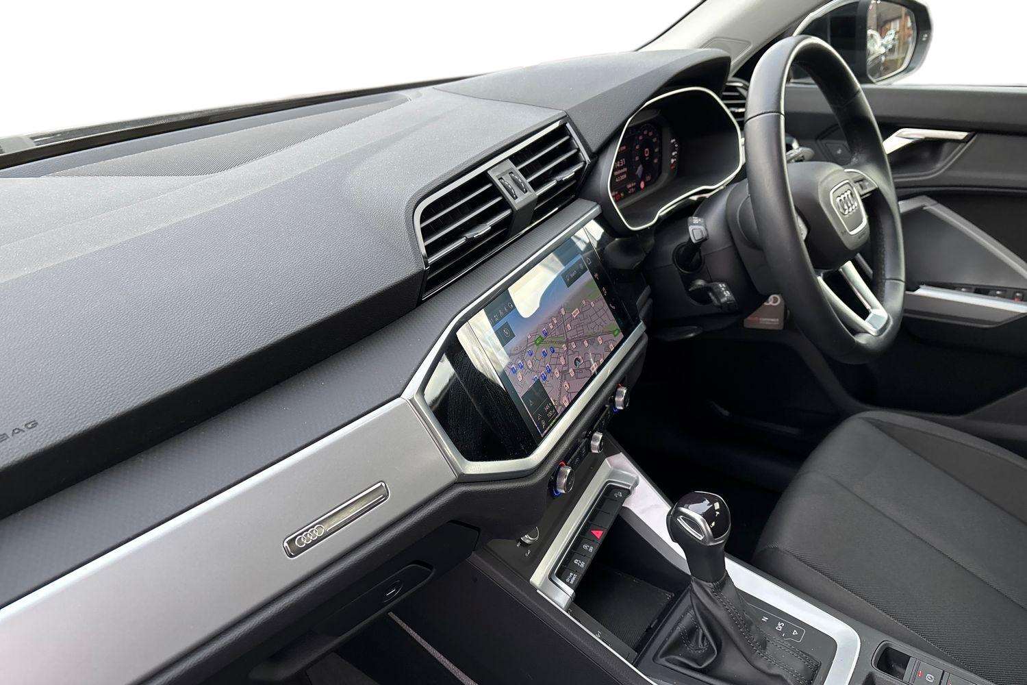 Used Audi Q3 2022 for sale - 77514471: Photo 2