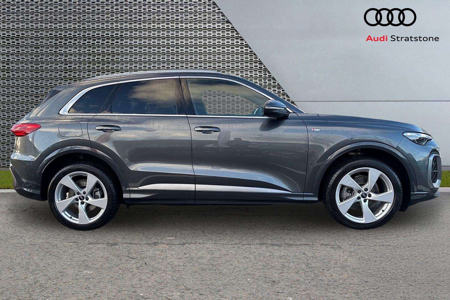 Used Audi Q5 2025 for sale - 77206362: Photo 4