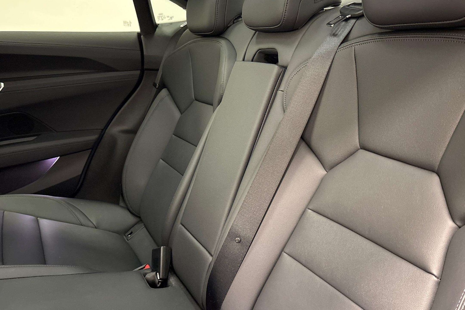 Used Audi e-tron GT 2023 for sale - 77270164: Photo 7