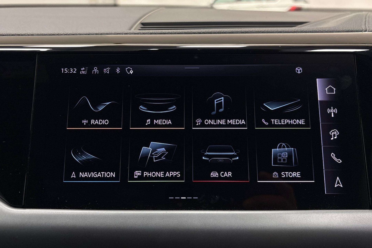 Used Audi e-tron GT 2023 for sale - 77270164: Photo 8