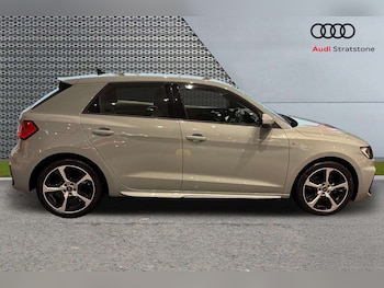 Used Audi A1 2022 for sale - 76096552: Photo