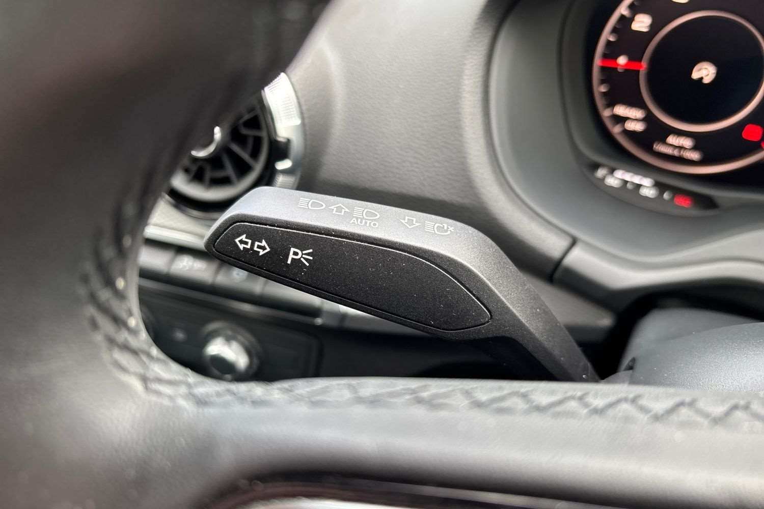 Used Audi Q2 2024 for sale - 78104426: Photo 32