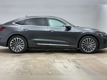 Used Audi Q8 2023 for sale - 79455551: Photo