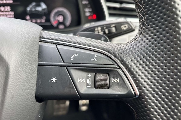 Used Audi Q8 2021 for sale - 76022422: Photo 17