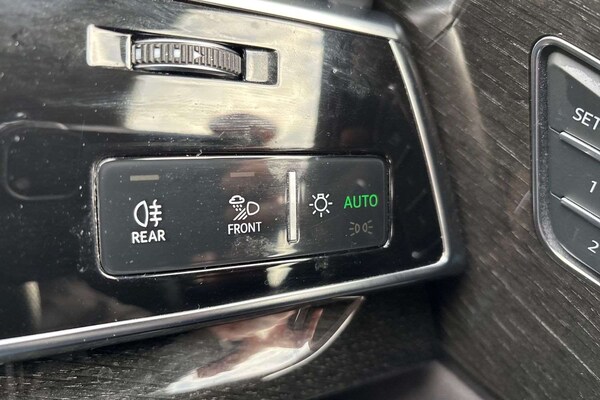 Used Audi Q8 2021 for sale - 76022422: Photo 32