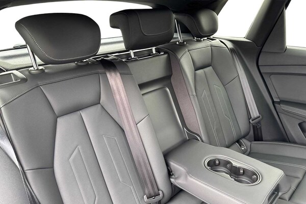 Used Audi Q4 e-tron 2025 for sale - 75015880: Photo 10