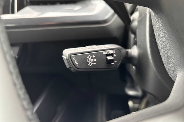 Used Audi Q4 e-tron 2025 for sale - 75015880: Photo 19