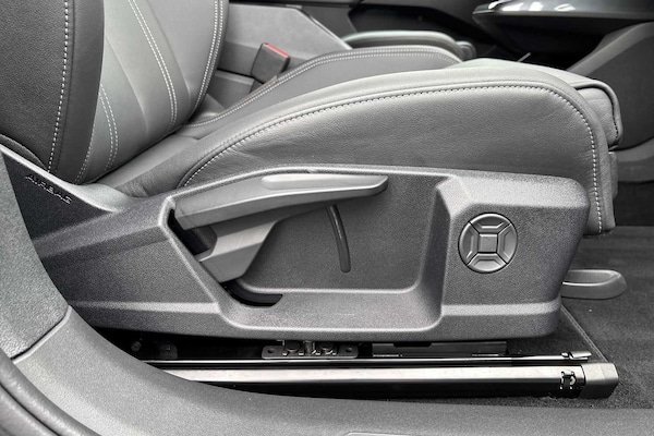 Used Audi Q4 e-tron 2025 for sale - 75015880: Photo 22