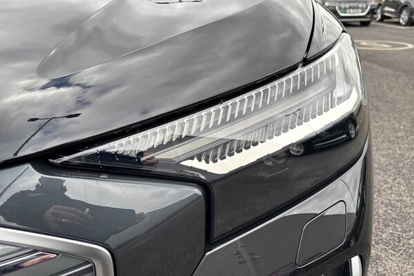 Used Audi Q4 e-tron 2025 for sale - 75015880: Photo 25