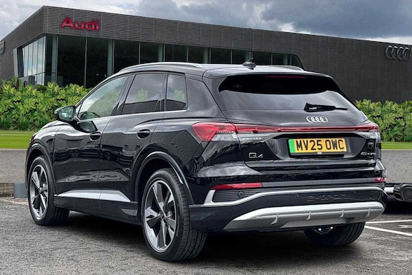 Used Audi Q4 e-tron 2025 for sale - 75015880: Photo 3