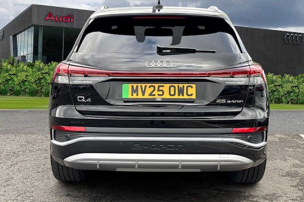 Used Audi Q4 e-tron 2025 for sale - 75015880: Photo 7