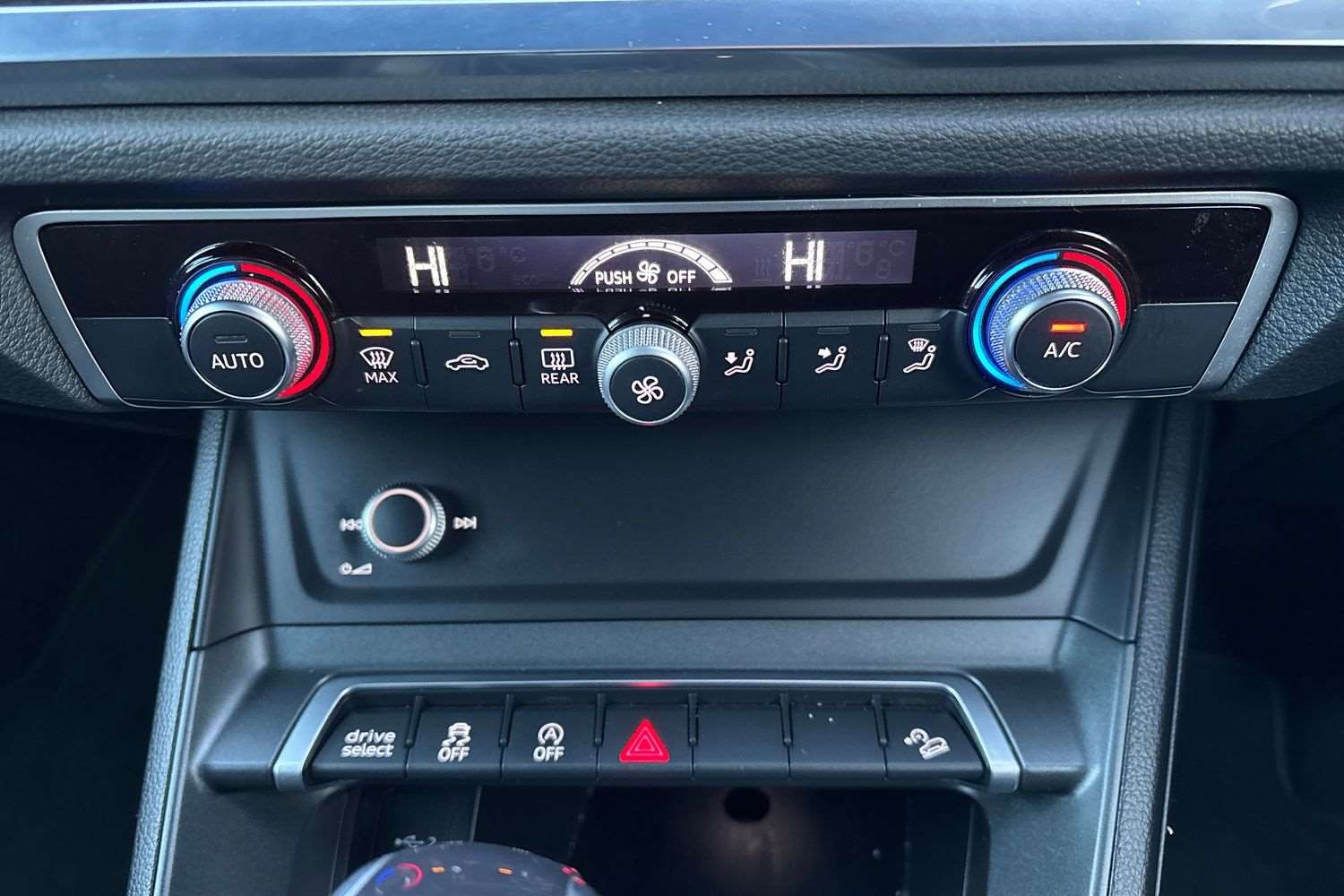 Used Audi Q3 2023 for sale - 77093283: Photo 28