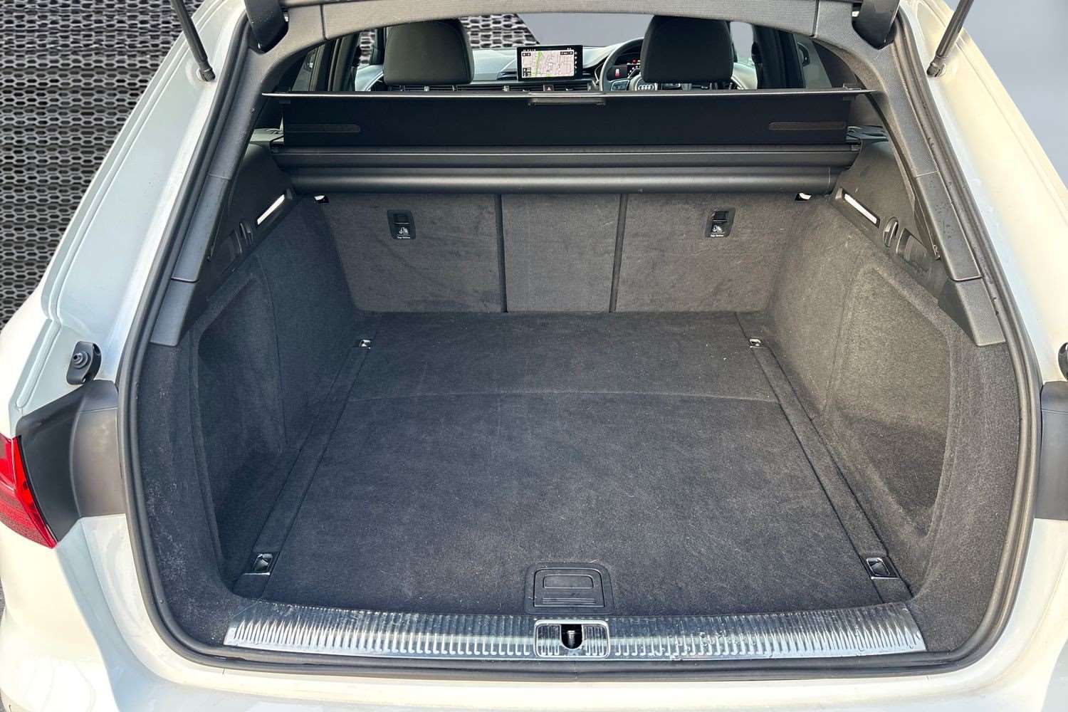 Used Audi A4 2023 for sale - 78173485: Photo 13