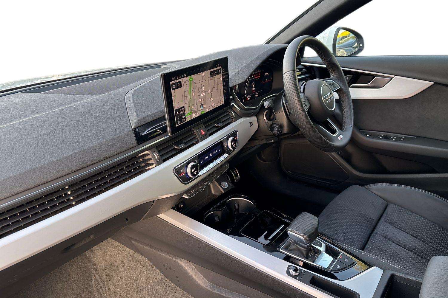 Used Audi A4 2023 for sale - 78173485: Photo 2