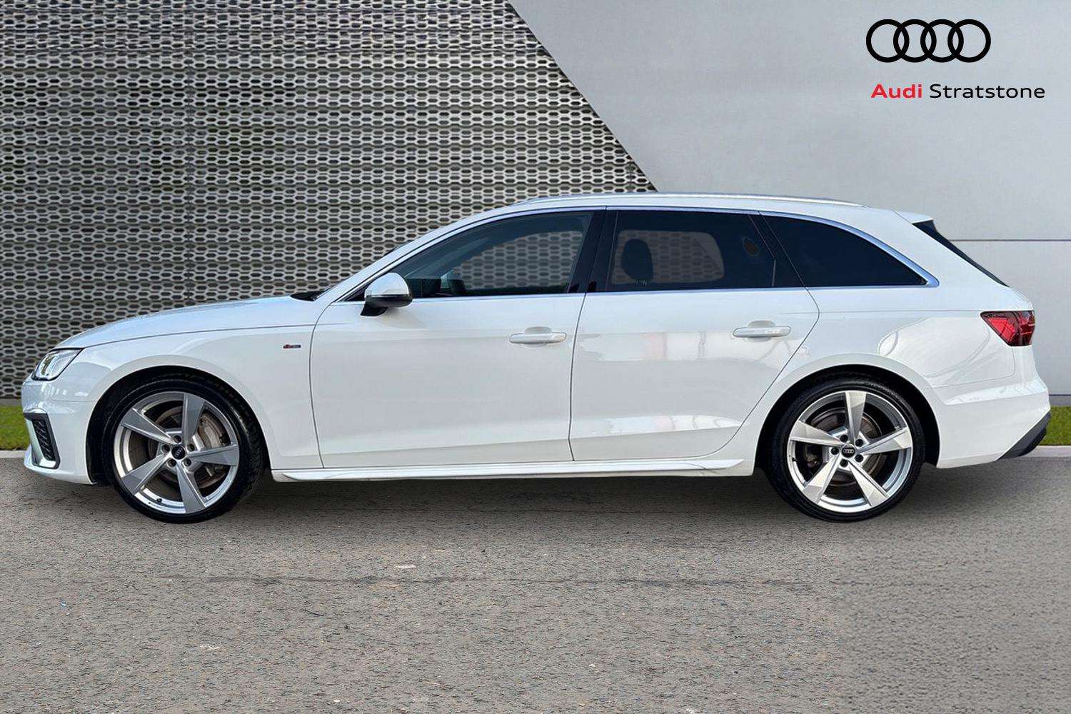 Used Audi A4 2023 for sale - 78173485: Photo 8