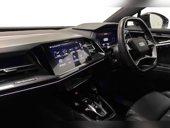 Used Audi Q4 e-tron 2021 for sale - 78869393: Photo
