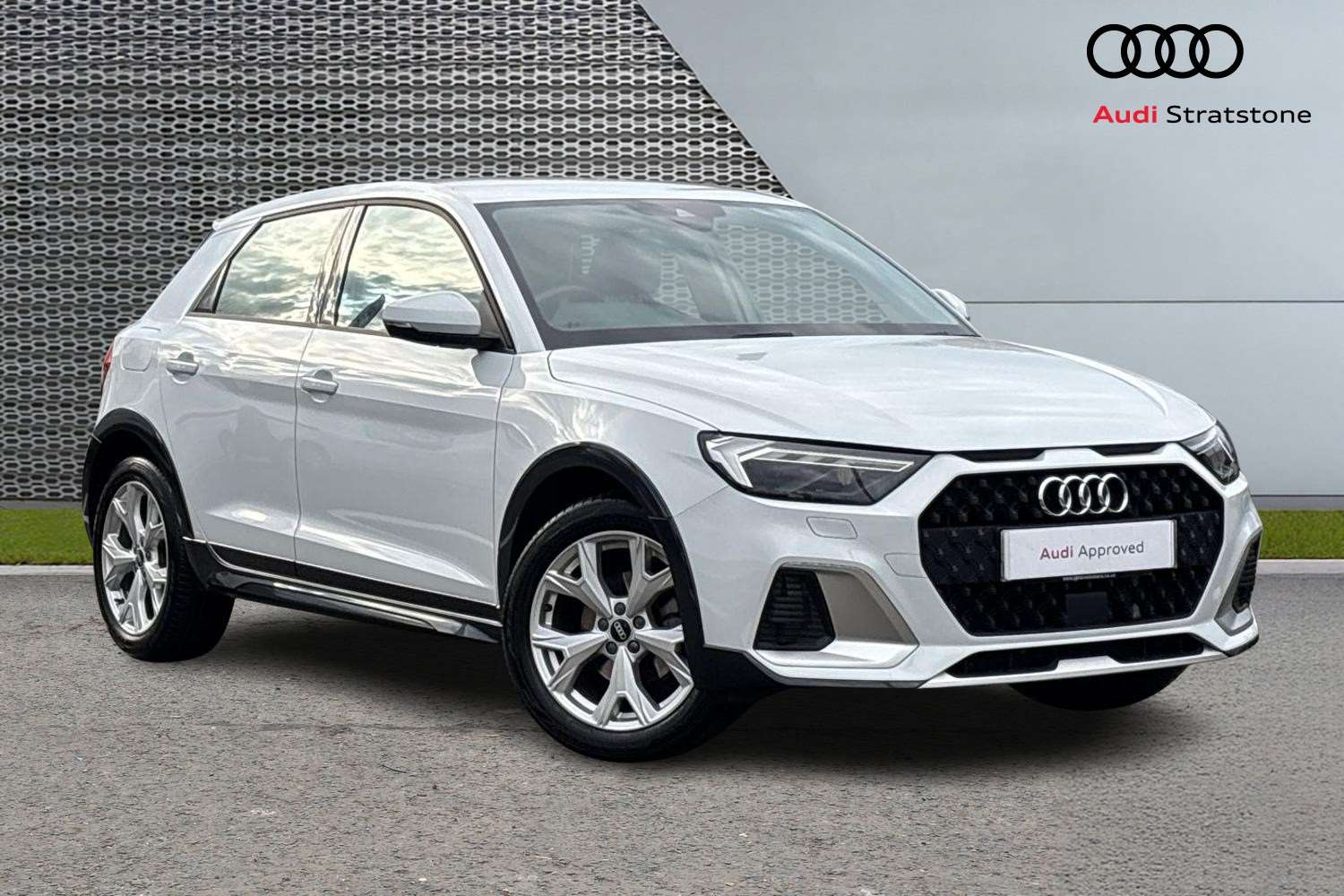 Used Audi A1 for sale - 76487985: Photo 1