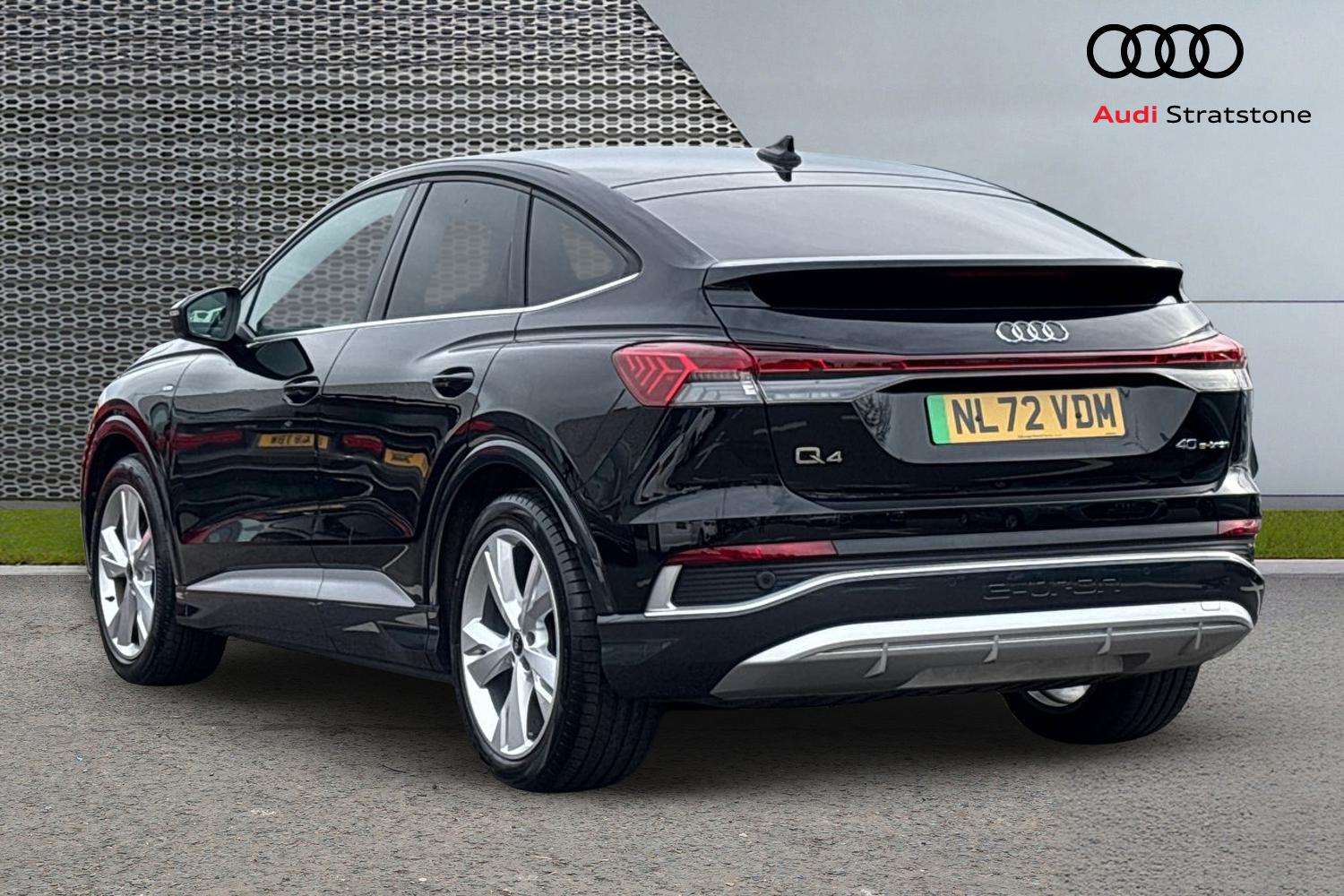 Used Audi Q4 e-tron 2022 for sale - 78187984: Photo 3