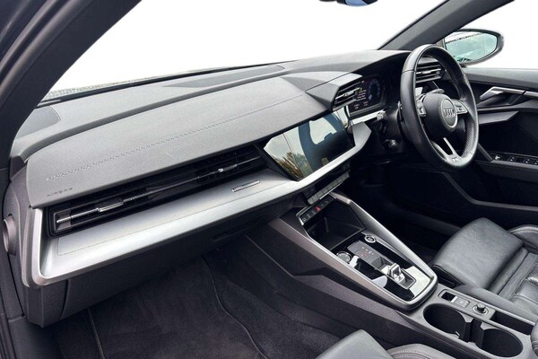 Used Audi A3 2022 for sale - 76298395: Photo 2