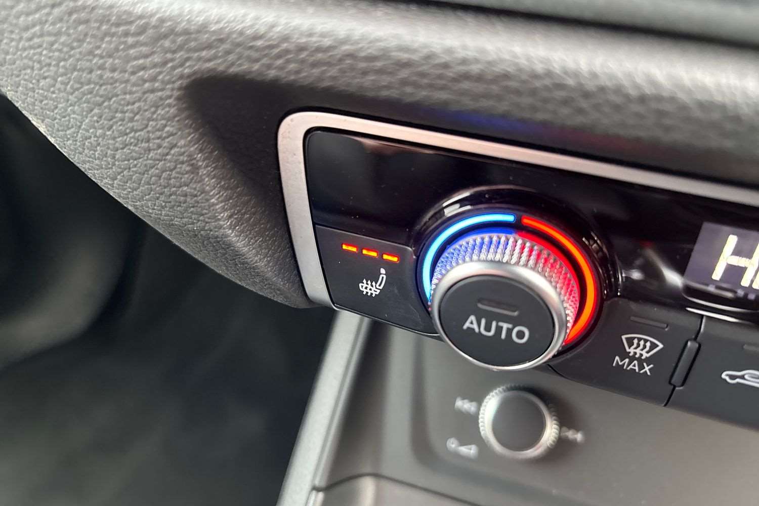 Used Audi Q3 2023 for sale - 78208853: Photo 28