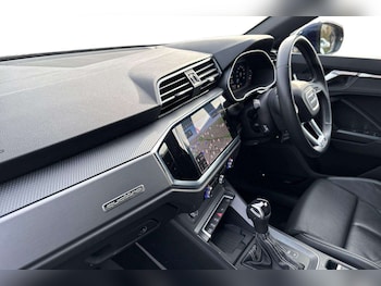 Used Audi Q3 2023 for sale - 78208853: Photo