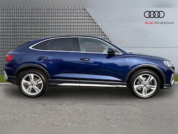 Used Audi Q3 2023 for sale - 78208853: Photo