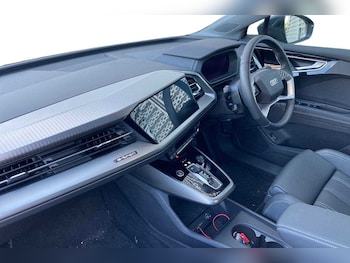 Used Audi Q4 e-tron 2024 for sale - 74716204: Photo