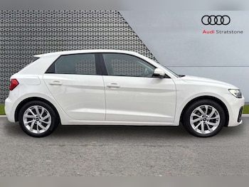 Used Audi A1 2023 for sale - 77514500: Photo
