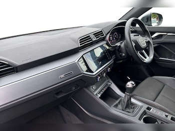 Used Audi Q3 2021 for sale - 78519749: Photo