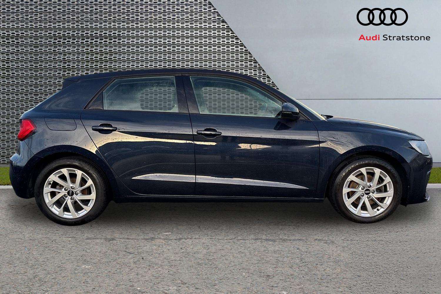 Used Audi A1 2021 for sale - 76827548: Photo 4