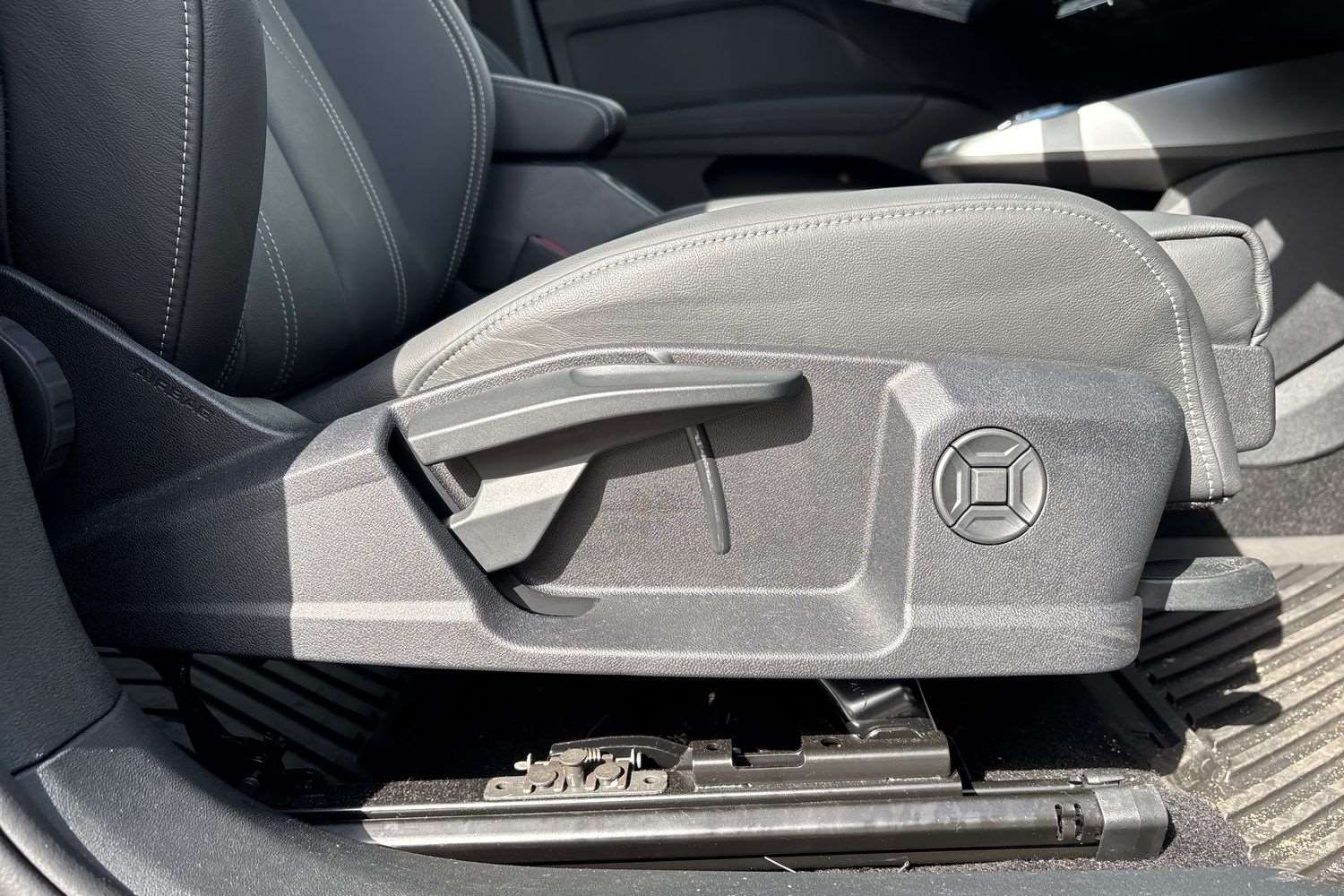 Used Audi Q4 e-tron 2025 for sale - 76075312: Photo 22
