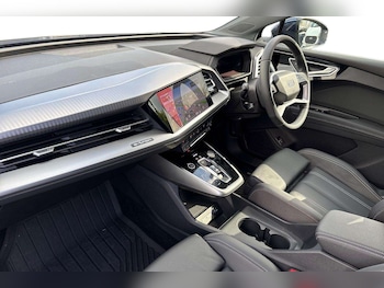 Used Audi Q4 e-tron 2025 for sale - 76075312: Photo 2