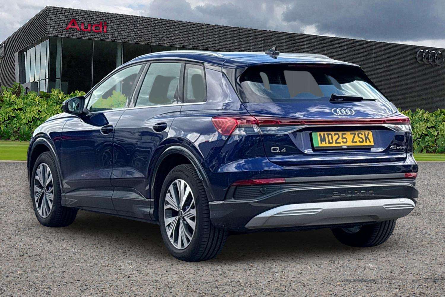 Used Audi Q4 e-tron 2025 for sale - 76075312: Photo 3